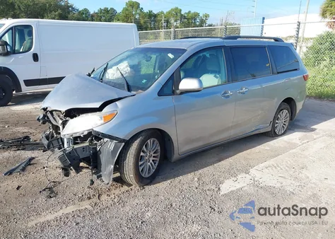 2017 Toyota Sienna Xle/Limited from USA, damaged, VIN 5TDYZ3DC1HS811183